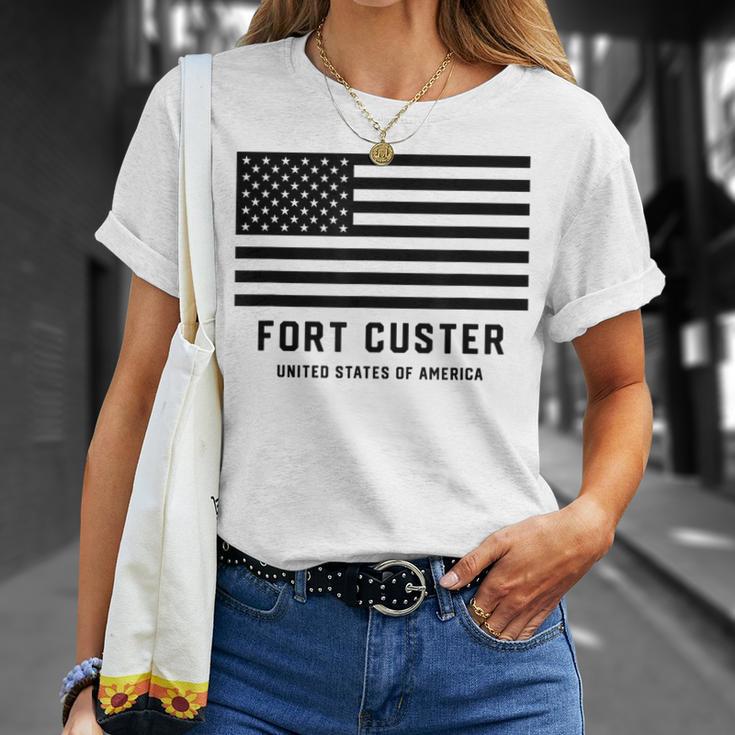 フォートカスター ミシガン州 アメリカ軍 アメリカ国旗 軍隊 Tシャツ 彼女への贈り物