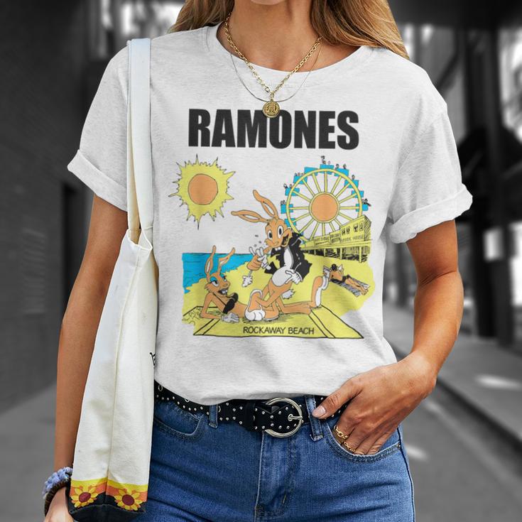 ラモーンズ ロックアウェイ ビーチ Tシャツ 彼女への贈り物