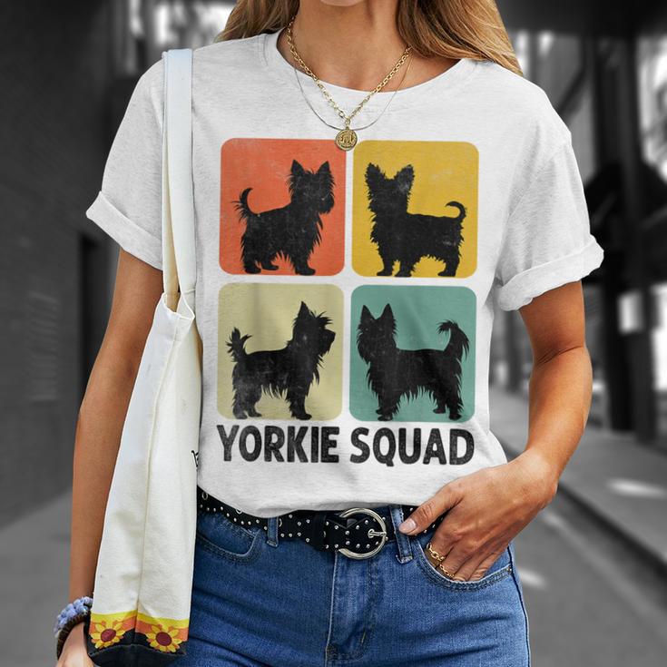 レトロ シルホーエット ヨーキー スクワッド ヨークシャーテリア ヨーキー 犬 Tシャツ 彼女への贈り物