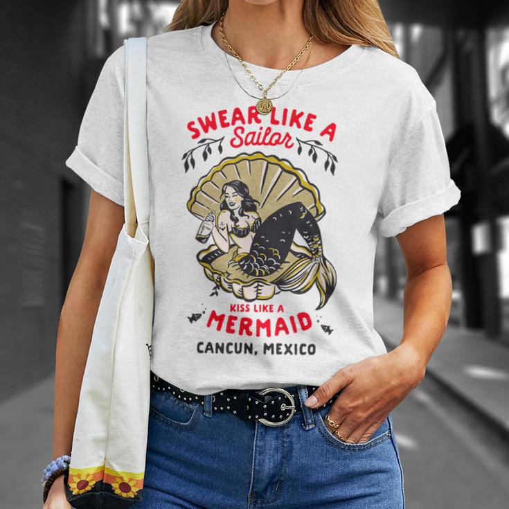 レトロカンクン メキシコ おもしろパーティー ピンナップ マーメイド カレッジブレイク Tシャツ 彼女への贈り物