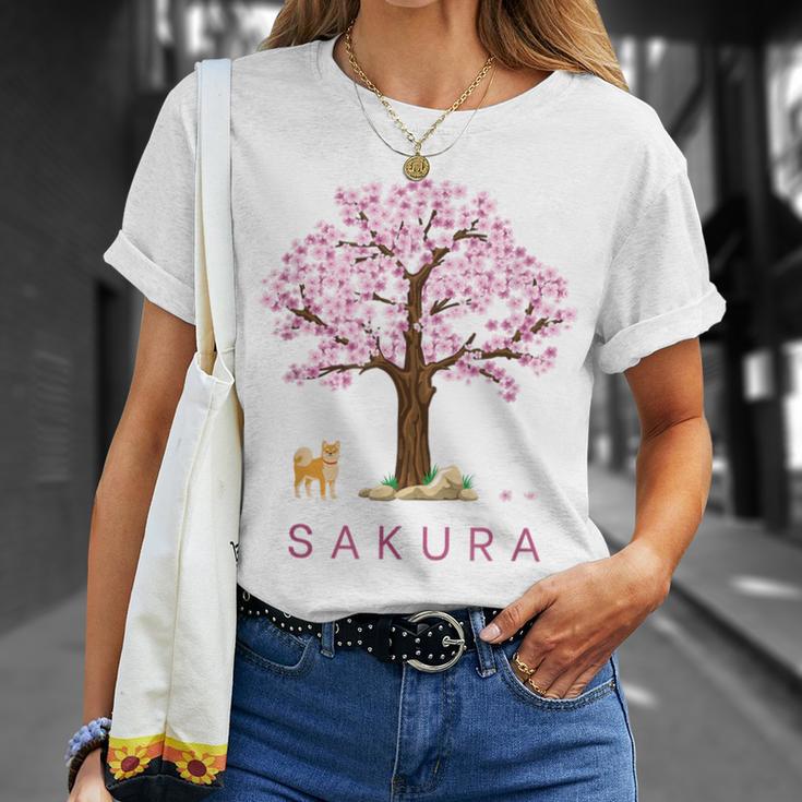 柴犬 和 桜 桜 花 木 春 Tシャツ 彼女への贈り物