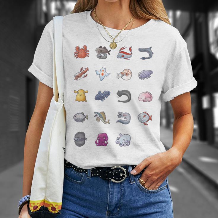 深海魚図鑑2_白文字 Tシャツ 彼女への贈り物