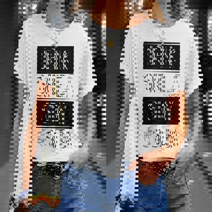 酒飲みそばそば Drinkake Andtayoba Tシャツ 彼女への贈り物