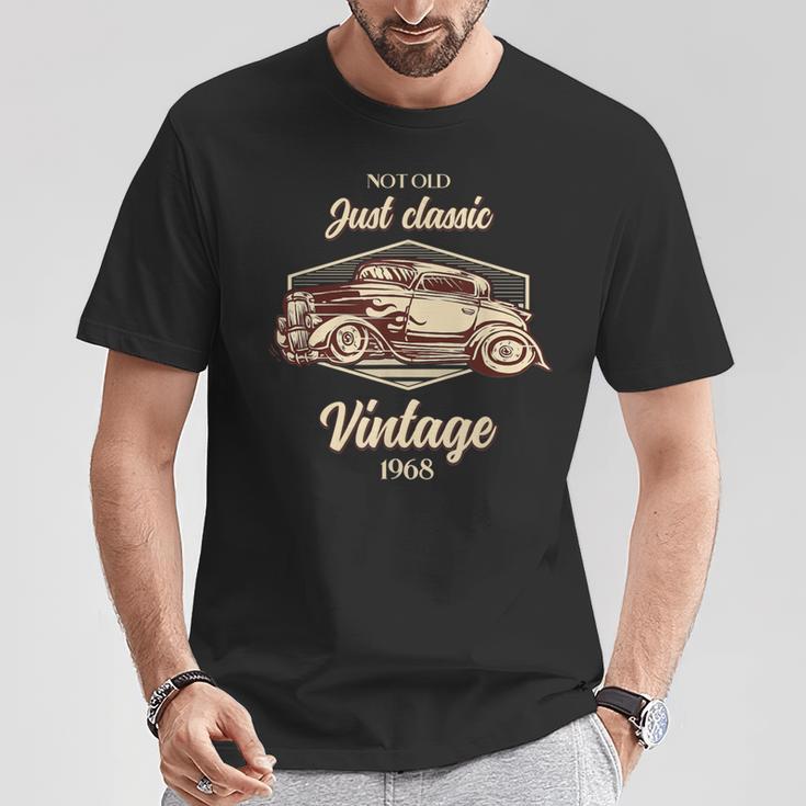 56 歳の誕生日プレゼント男ヴィンテージ 1968 年ではない古いクラシックカーの楽しみ Tシャツ 面白い贈り物
