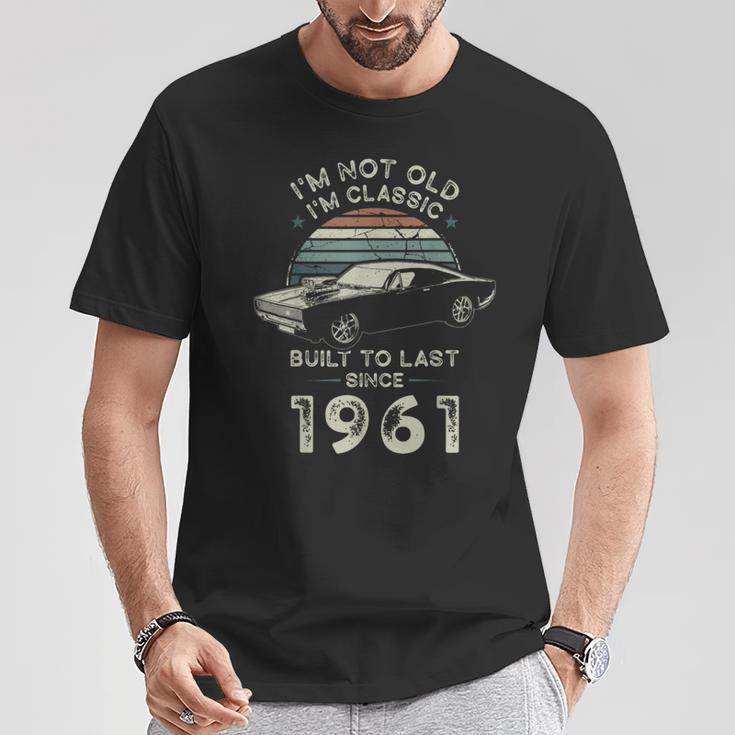 65歳の誕生日 1961年クラシックカー Tシャツ 面白い贈り物