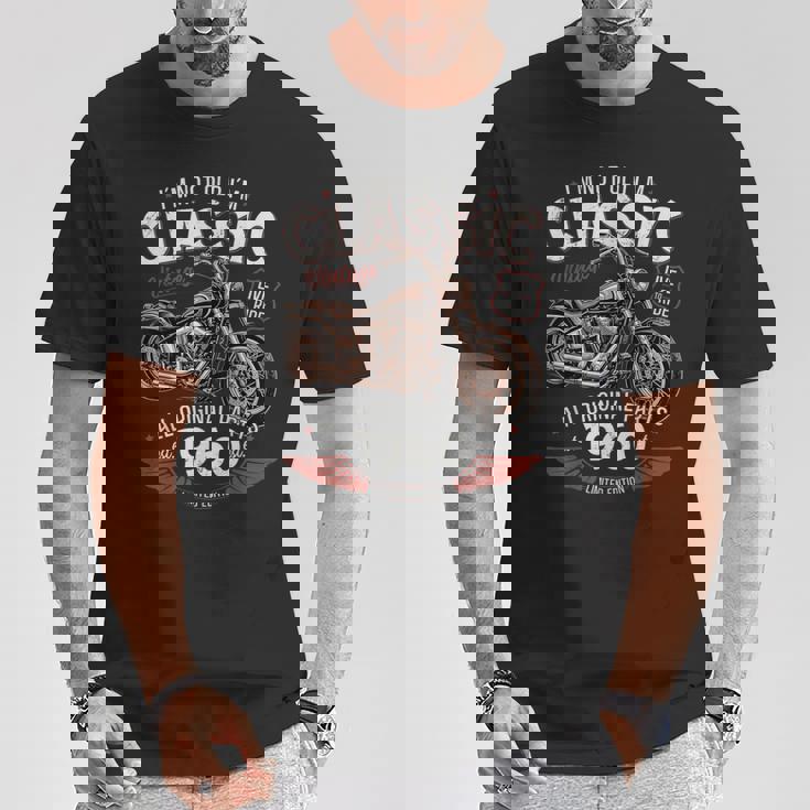 66 歳の誕生日男性オートバイ バイクに乗る人 1960 Tシャツ 面白い贈り物