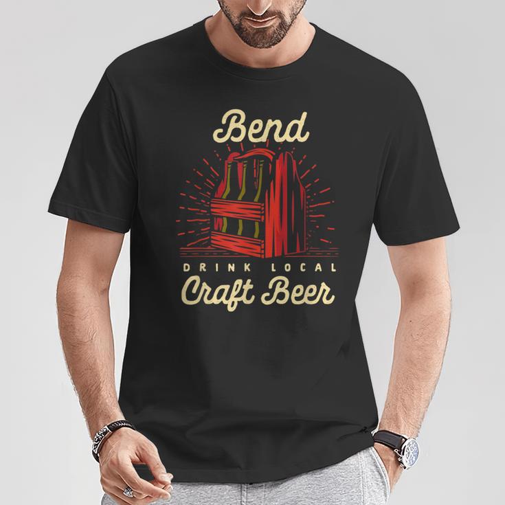 Bend Drink Local Craft ビールオレゴン醸造業者またはクラフト醸造所 Tシャツ 面白い贈り物