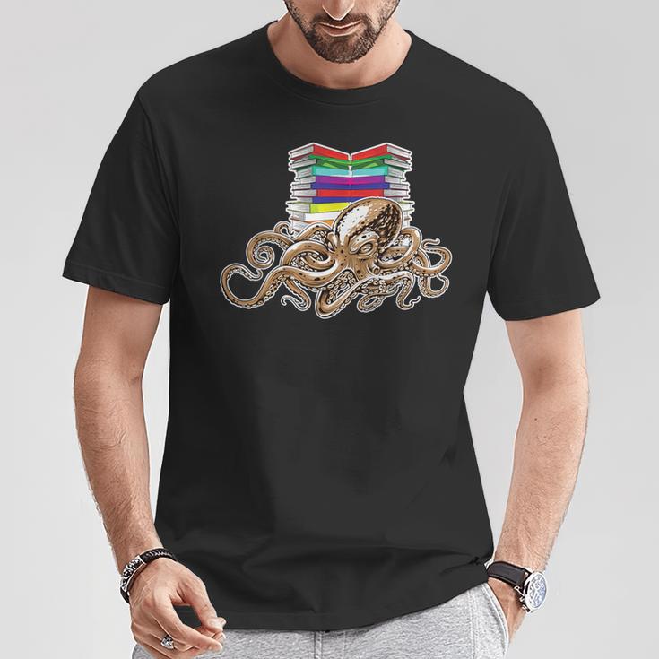 Book-Worm Octopus Reader Teacher Nerd Animal Librarian For Men Women Kids T-Shirt Unique Gifts