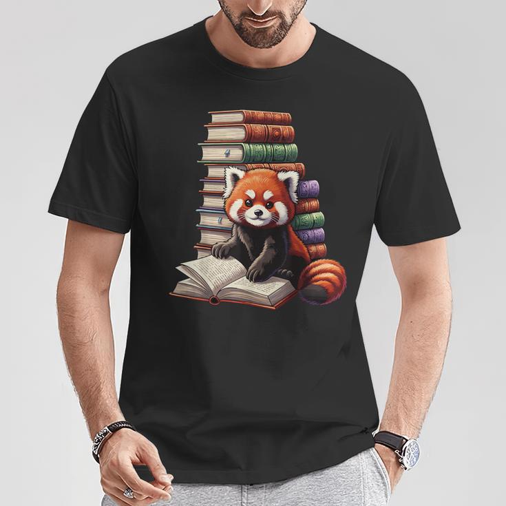 Cute Red Panda Reading Book Animal Bookworm T-Shirt Unique Gifts