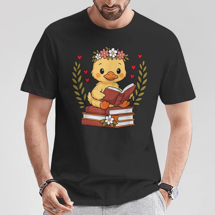 Duck Reading Book Graphic Duck With Book Floral T-Shirt Unique Gifts