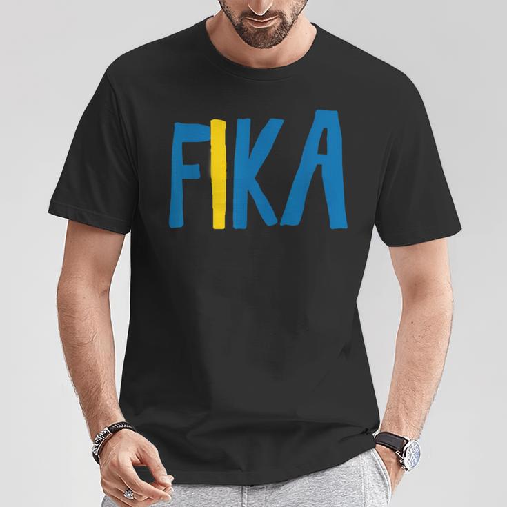 Fikaweden 面白いワードゲーム スウェーデン語 Tシャツ 面白い贈り物