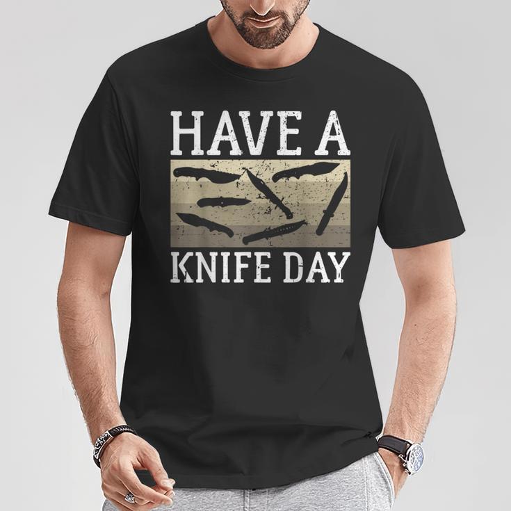 Have A Knife Day Knife Collector Tシャツ 面白い贈り物