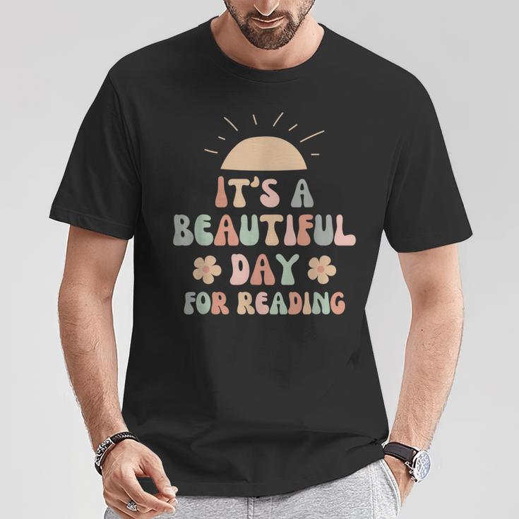 Its a Beautiful Day For Reading Book Lover Reader Bookworm T-Shirt Unique Gifts