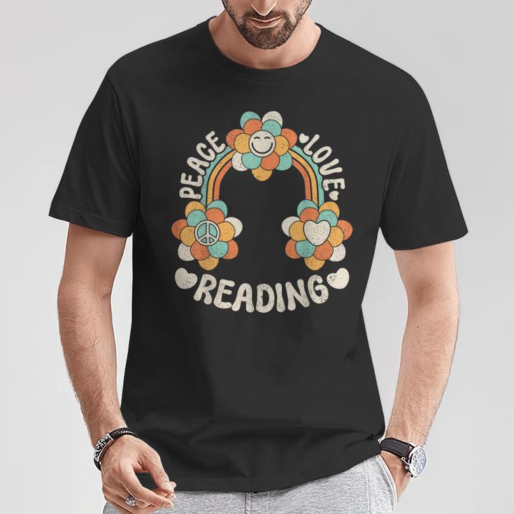 Rainbow Groovy Book Lover Outfit Hippie Peace Love Reading T-Shirt Unique Gifts