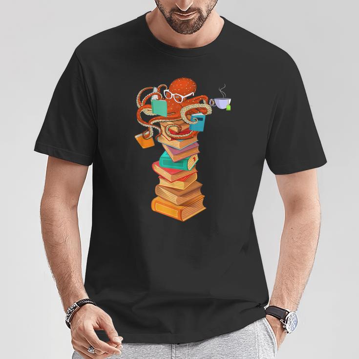 Reading Octopus Tea Coffee Book Lover Bookworm Reader T-Shirt Unique Gifts