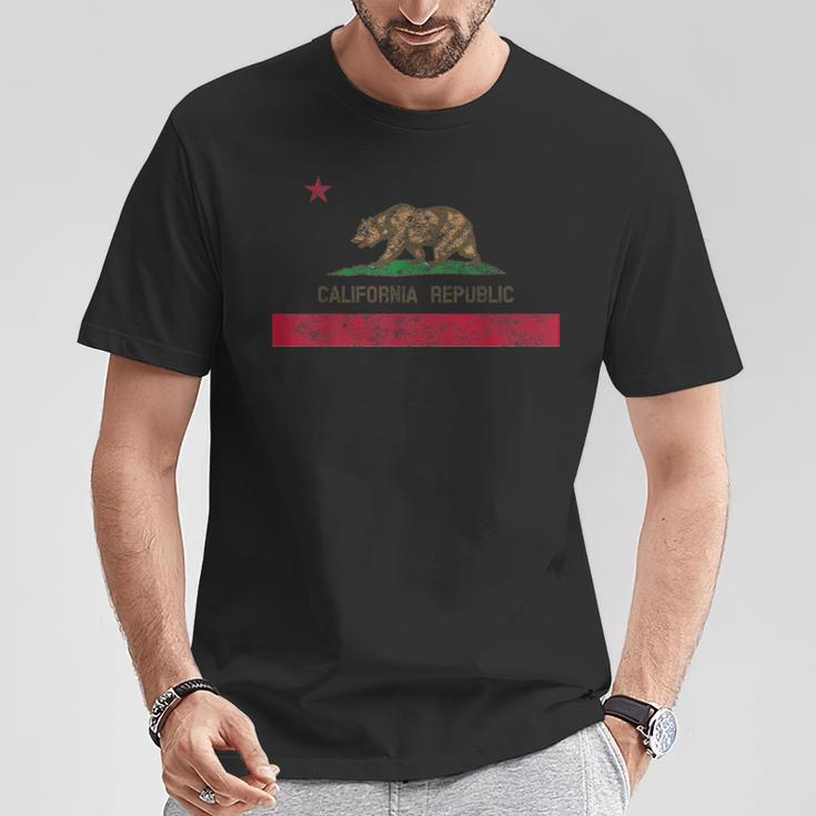 Vintage California Republic Flag ビンテージ・スタイルカリフォルニア共和国旗 Tシャツ 面白い贈り物