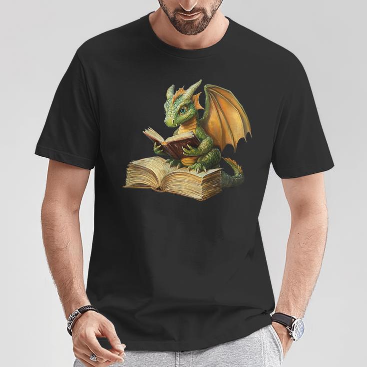 Women's Dragon Bookworm Reading Book Graphic T-Shirt Unique Gifts
