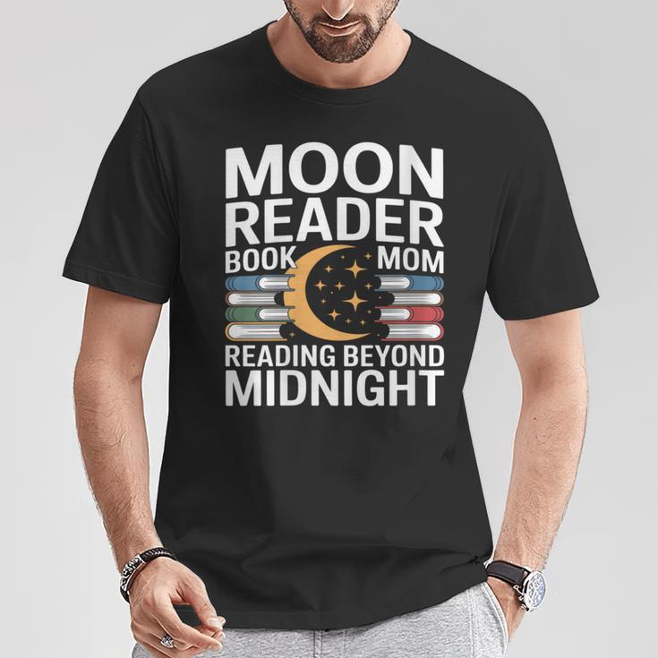 Women's Moon Reader Book Mom Reading Beyond Midnight T-Shirt Unique Gifts