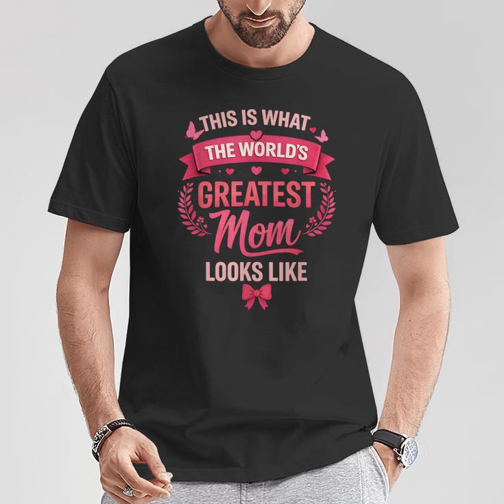 This Is What The World's Greatest Mom Looks Like T-Shirt Personalized Gifts This Is What The World's Greatest Mom Looks Like T-Shirt Personalized Gifts