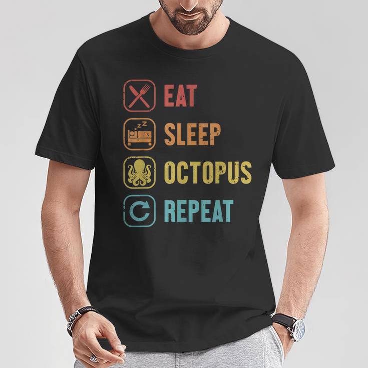 イート・スリープ・オクトパス・リピート・セファロポッド・オクトポッドズ・ラバー・オクトパス Tシャツ 面白い贈り物