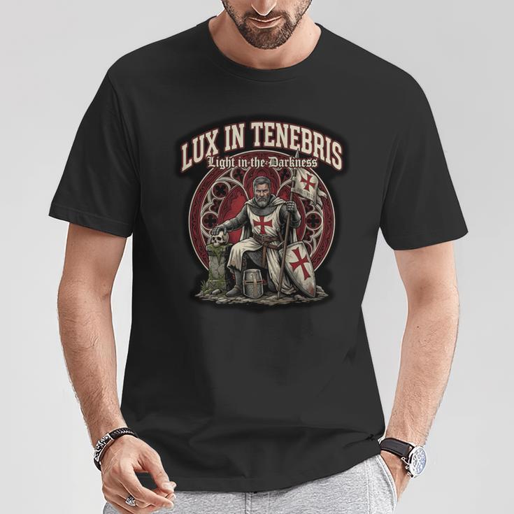 カトリック騎士団 テンプル騎士団 十字軍 十字架 ラテン 長袖tシャツ Tシャツ 面白い贈り物