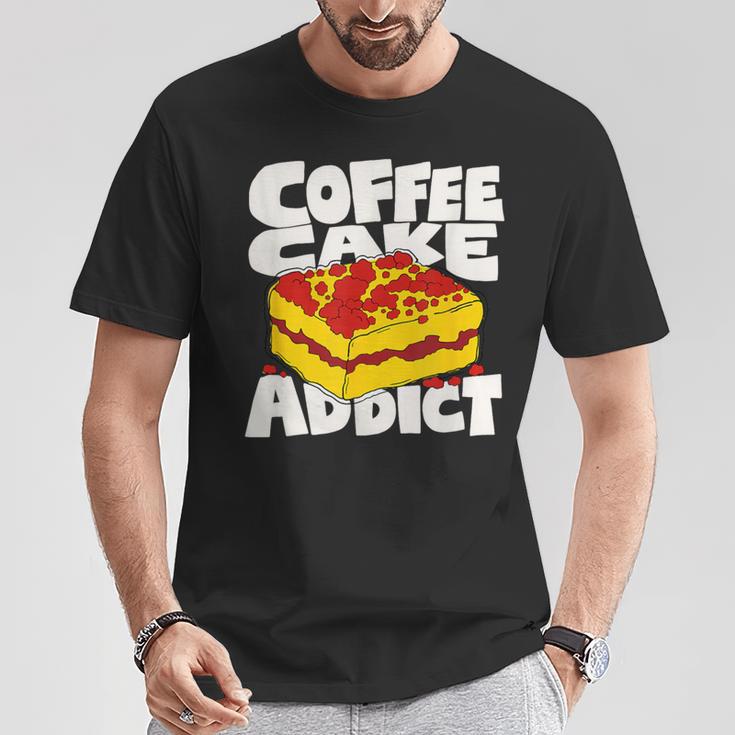 コーヒーケーキ好きのレトロなグラフィック。 Tシャツ 面白い贈り物