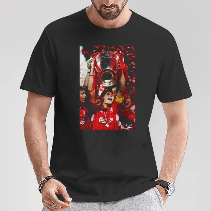 スティーブン・ジェラード リバプール・フットボール・ワールドカップ トロフィー Tシャツ 面白い贈り物