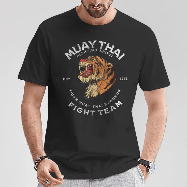 タイガー ムエタイ バンコク ジム レトロ ヴィンテージ Tシャツ 面白い贈り物