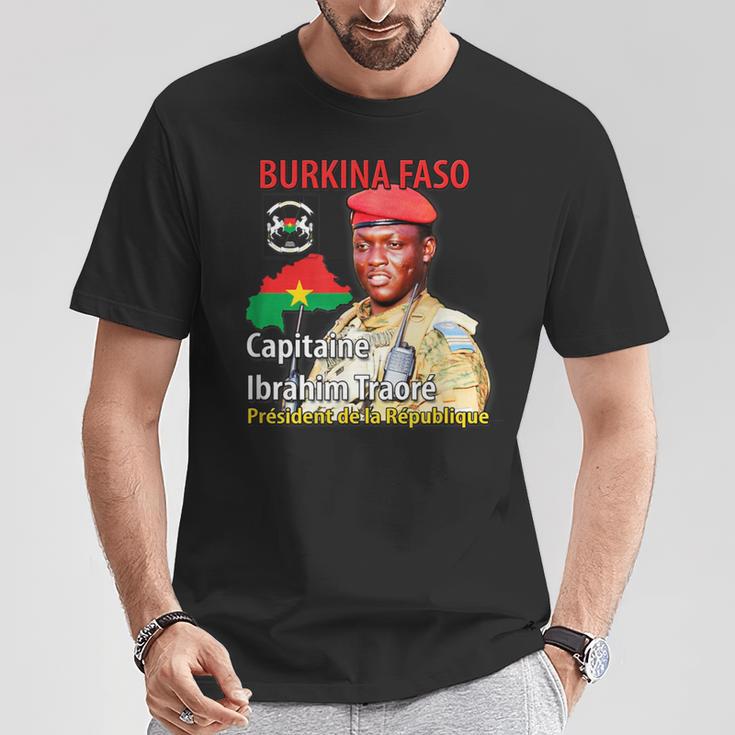 ブルキナファソ キャプテンイブラヒム・トラオレ 大統領 Tシャツ 面白い贈り物