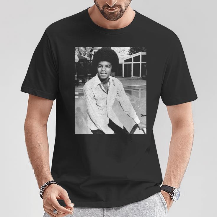マイケル・ジャクソン アット Laホーム ザ・ジャクソン5 1975 Tシャツ 面白い贈り物