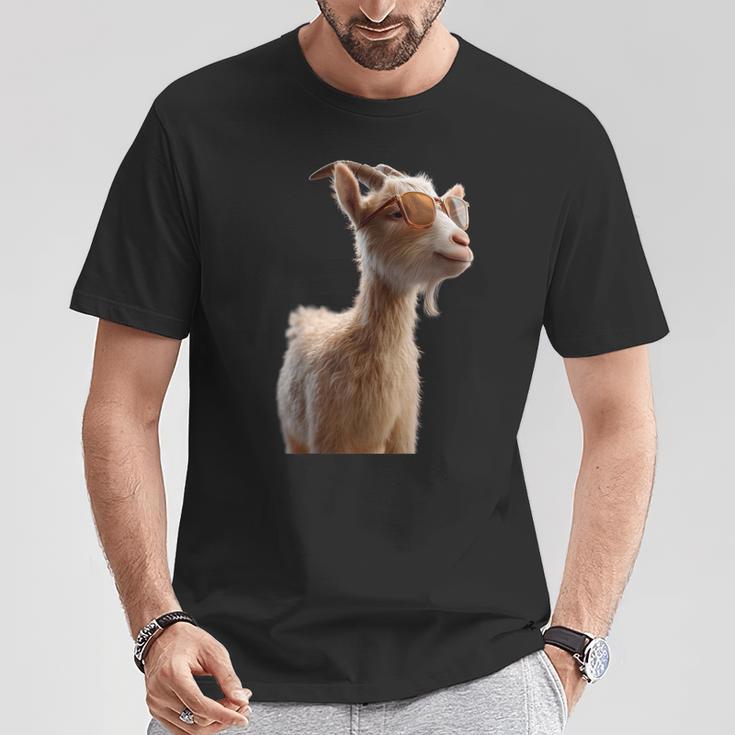 ヤギ 家畜ヤギ 野生ヤギ アイベックス ヤギ 甘味ヤギ Tシャツ 面白い贈り物