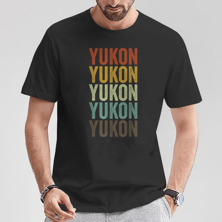ユーコンシティレトロ Tシャツ 面白い贈り物