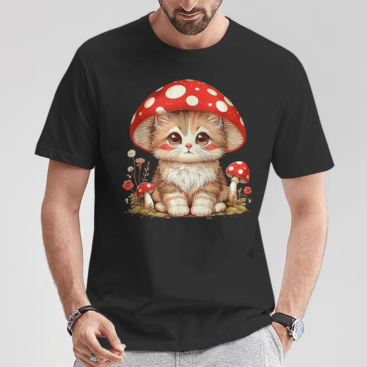 ヴィンテージ猫とキノコの帽子かわいいコテージコア美学 Tシャツ 面白い贈り物