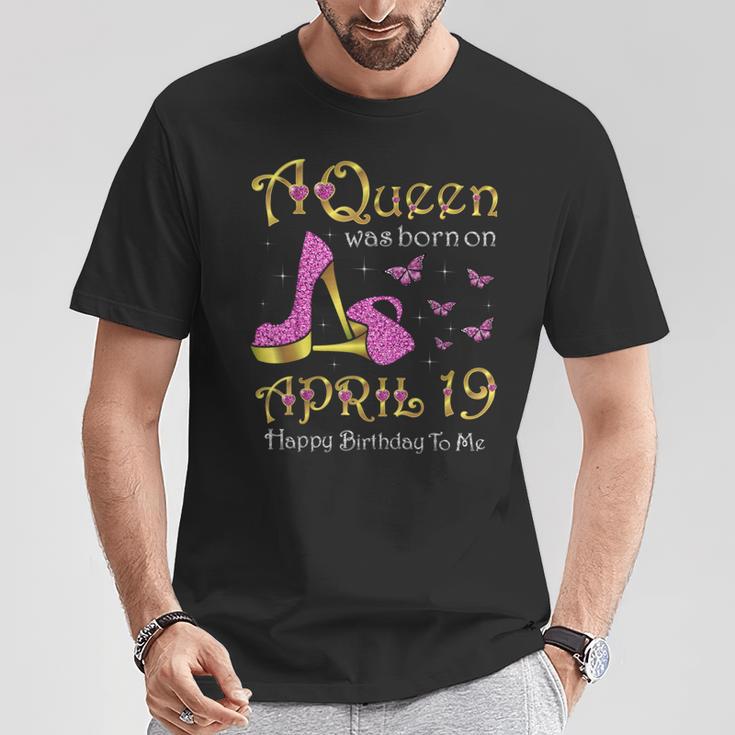 女王は4月19日、4月19日に誕生した誕生日パーティー。 Tシャツ 面白い贈り物