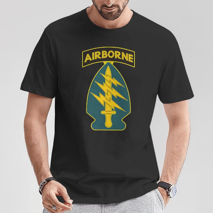 第1特殊部隊 アメリカ陸軍 グリーンベレー帽 空挺部隊f 退役軍 Tシャツ 面白い贈り物