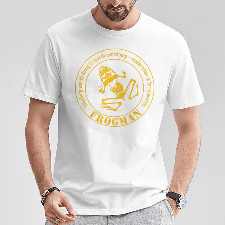 Frogman Diver ダメージ加工。 Tシャツ 面白い贈り物