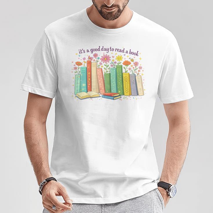 It's a Good Day To Read Book Outfit T-Shirt Unique Gifts