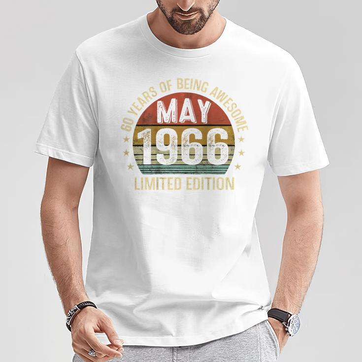 On Back 5月の誕生日 Est 1966年限定版 60Th Tシャツ 面白い贈り物