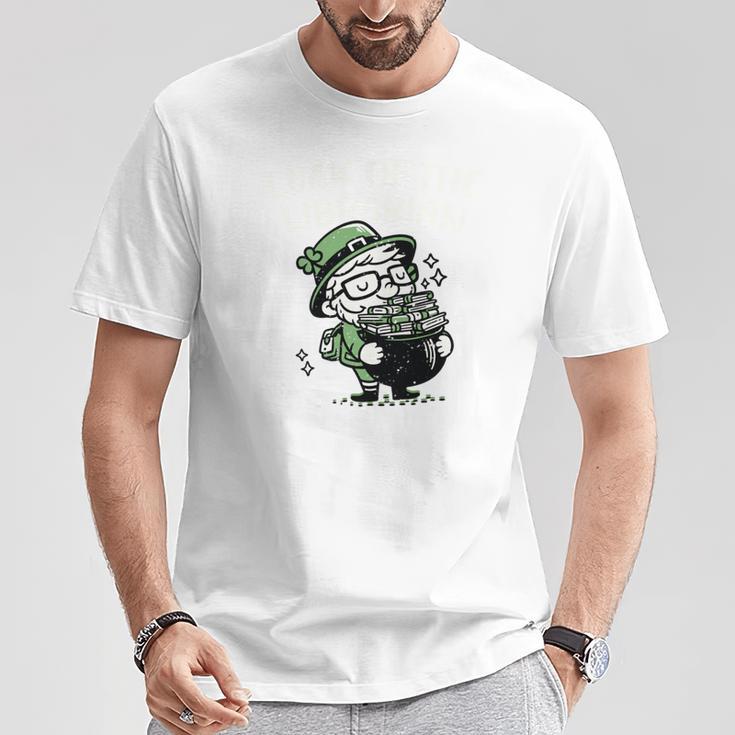 St Patricks Librarian Book Lover Library Worker School Performance T-Shirt Unique Gifts