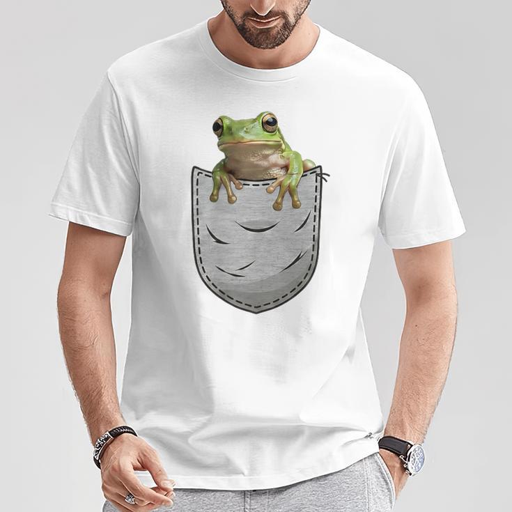 カエルの胸ポケット。 Tシャツ 面白い贈り物