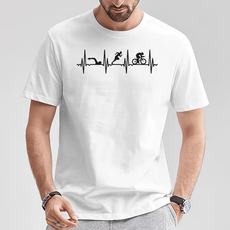 トライアスロンecgハートラインデザイン 頑張るトライアスリートのために Tシャツ 面白い贈り物