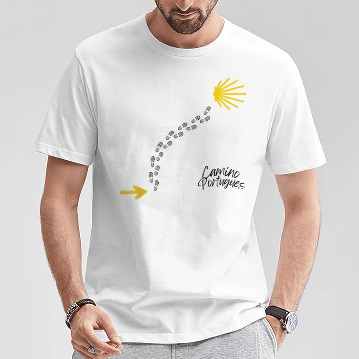 ポルトガルの道の痕跡、カミーノ・デ・サンティアゴ Tシャツ 面白い贈り物