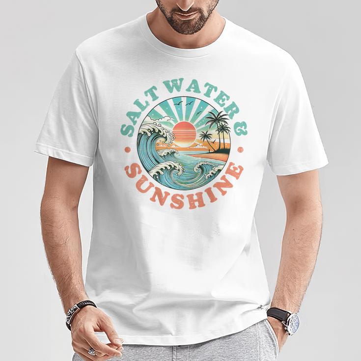 海水と日光 レトロ ビーチ 波 夕日 ヤシの木 Tシャツ 面白い贈り物