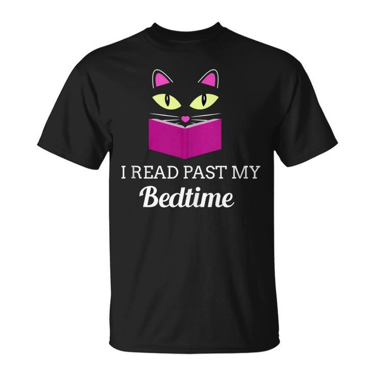 Cute Cat Reading Book Lover Graphic T-Shirt