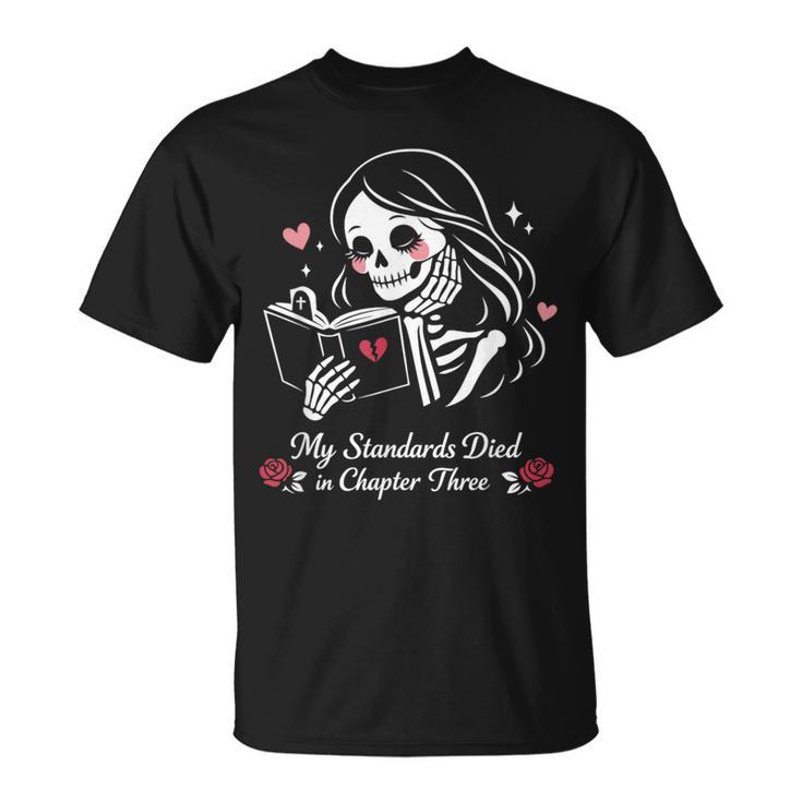 Dark Romance Pajama Skeleton Costume Woman Book Reading T-Shirt