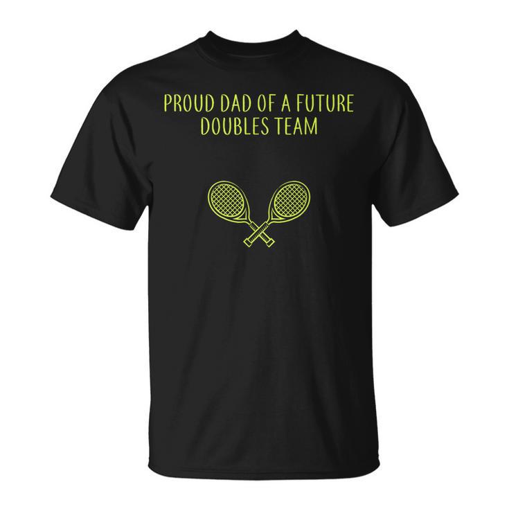 Fiero Papà Di Un Futuro Doppio Team Identico Twins Tennis Maglietta