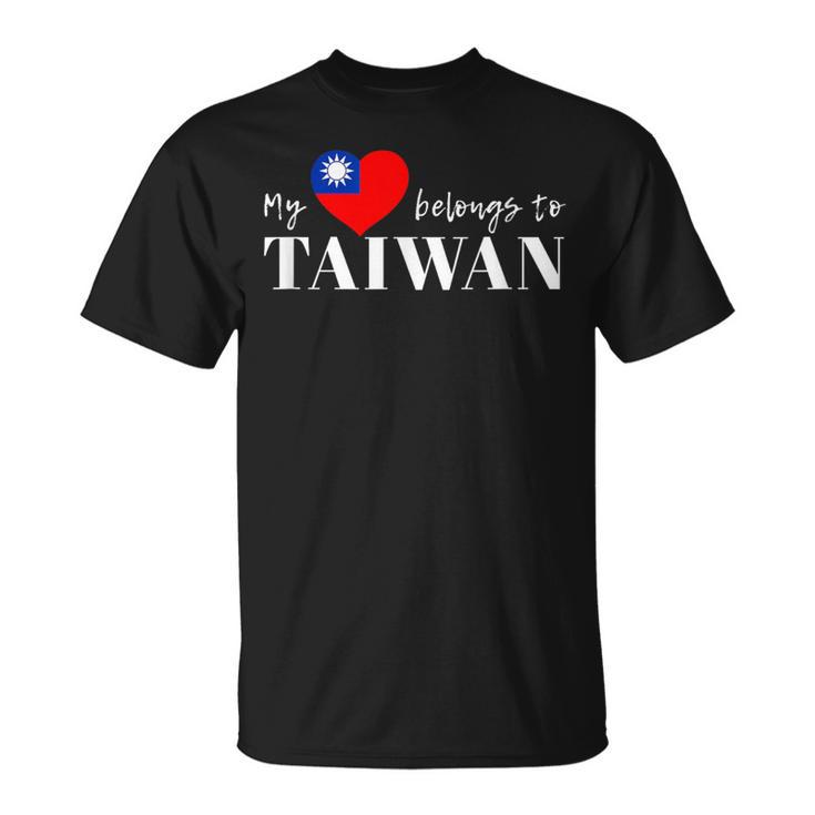 I Love Taiwan 国旗 台湾 台湾 プライド Roc 台北 ハート Tシャツ