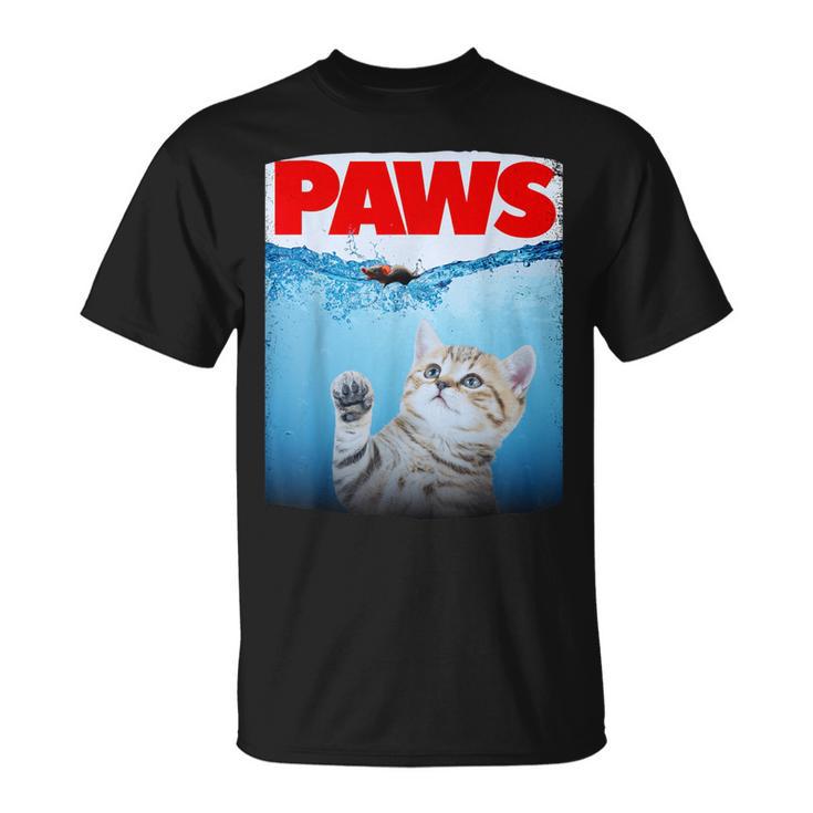 Paws Parody Cat Chasing A Cutecared Mouse Cat Lover Tシャツ