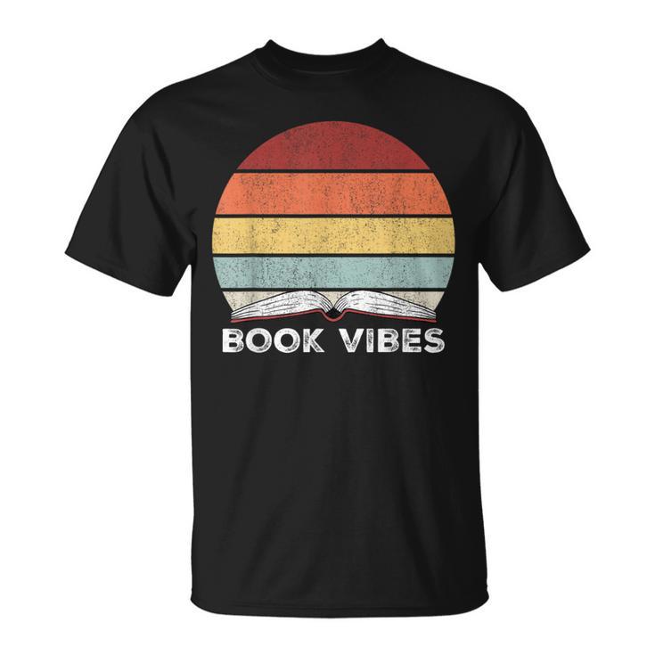 Retro Book Vibes Rainbow For Reading Lovers Vintage T-Shirt