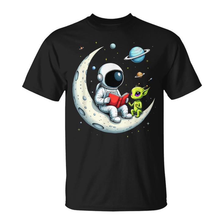 UFO Alien Astronaut Reading Book In Space T-Shirt